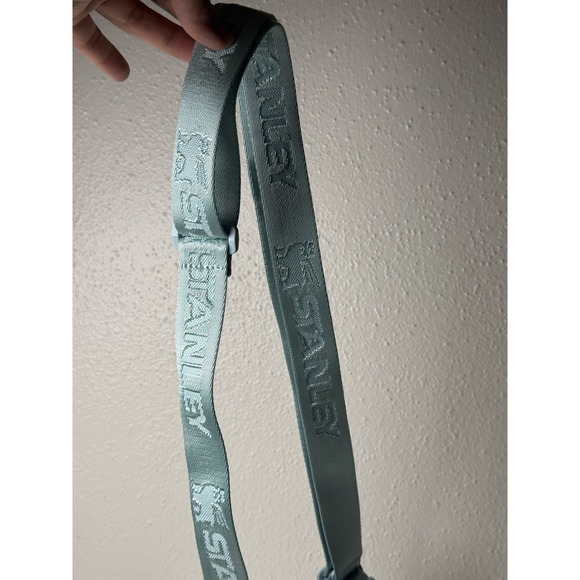 Stanley 40-30oz Carrier with Strap Phone Pocket Neoprene Bag  Accessory - Picture 4 of 10